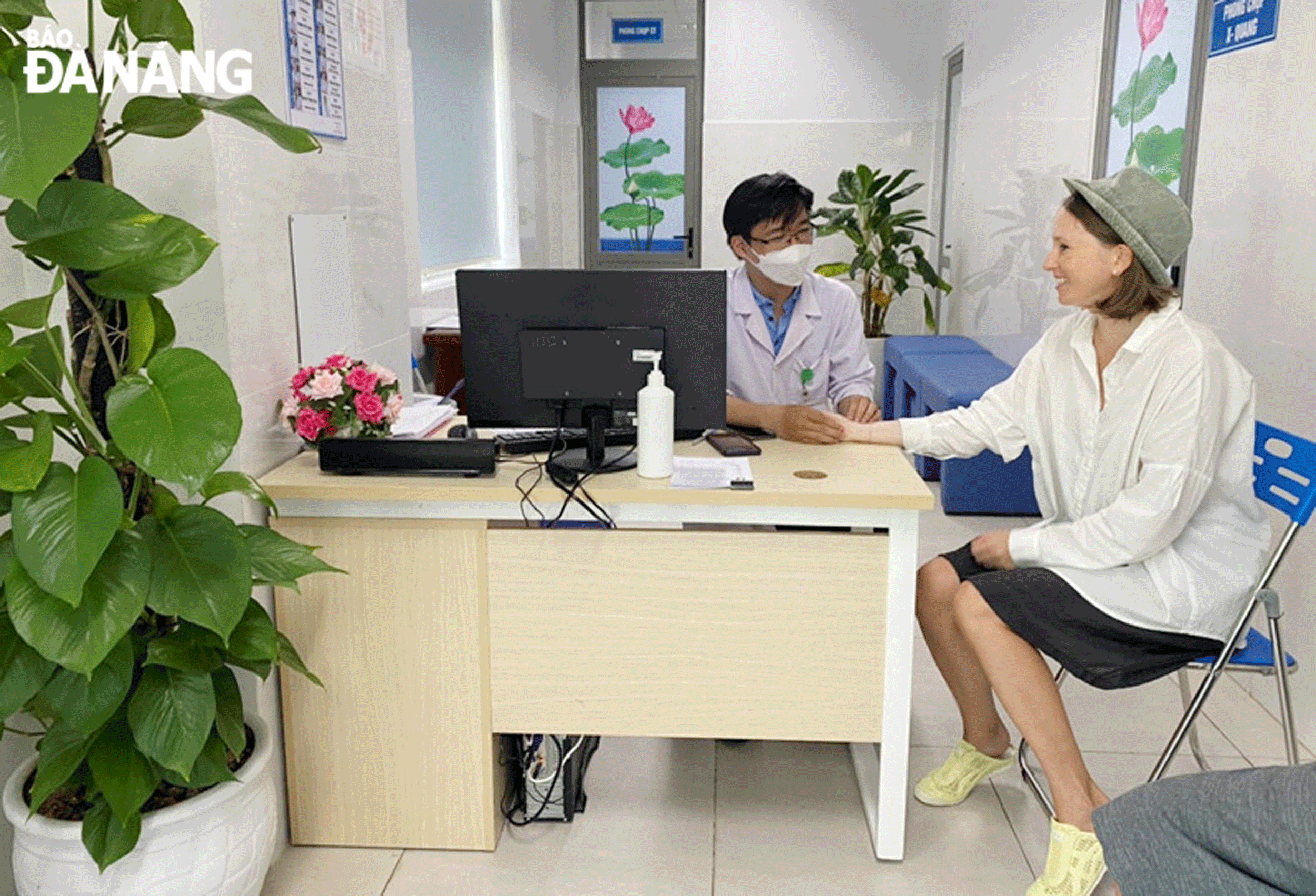 Foreign tourists impressed with Da Nang medical tourism services