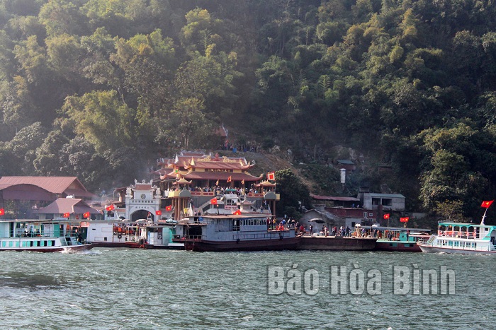 Hoà Bình: Huyện Đà Bắc đánh thức tiềm năng du lịch