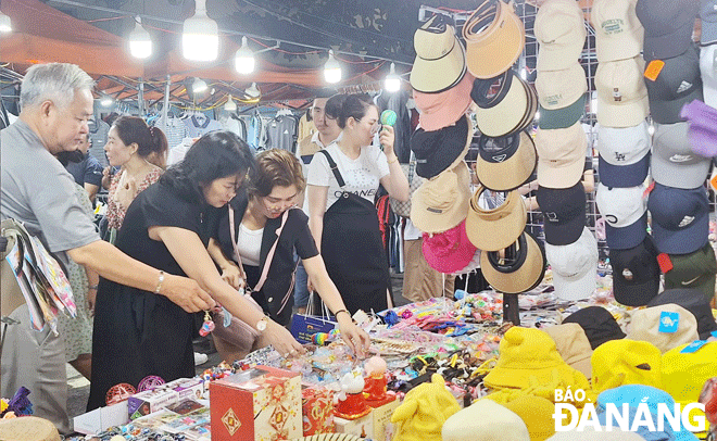 Đà Nẵng: Để chợ đêm ngày càng thu hút du khách